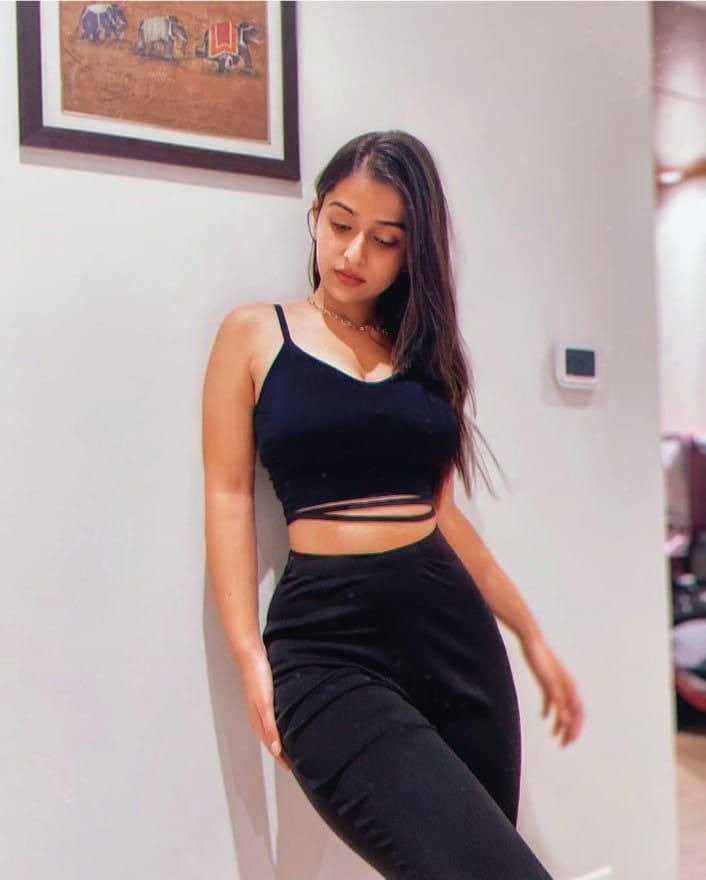 Mumbai Escorts in Sector 62